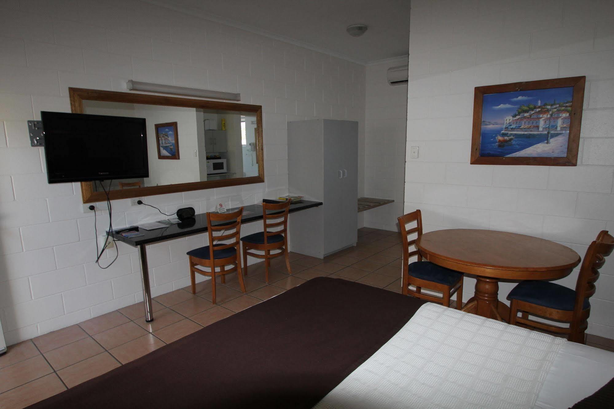 Colonial Rose Motel Townsville Exteriör bild
